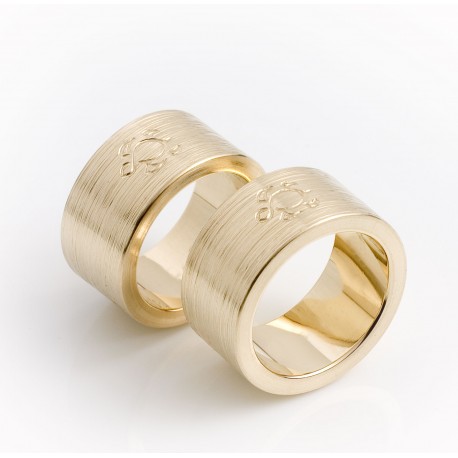  Thick wedding rings, 585 gold, with external engraving