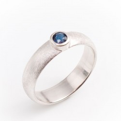  Ring, 925 silver, sapphire