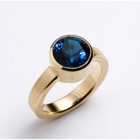 Ring, 750- Gold, blauer Turmalin