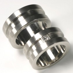  Modern wedding rings with princess diamond, 950 palladium