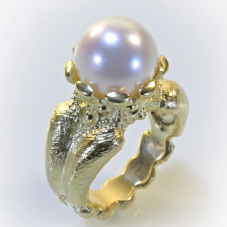 Zinnenring, 750- Gold, Südsee Perle Zinnenring, 750- Gold, Südsee Perle