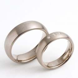  Domed wedding rings, 750 white gold, brilliant-cut diamonds