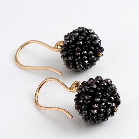 Ohrhänger, schwarze Diamant-Kugeln, 750- Gold