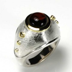Ring, 925 silver, 750 gold, garnet