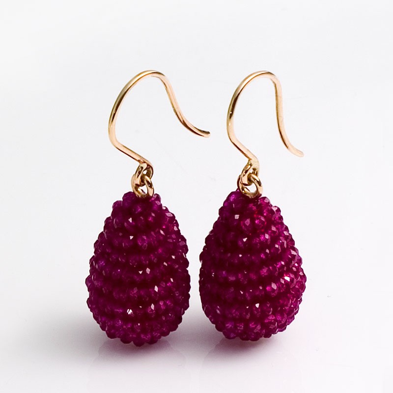 Earrings, 750- gold, rubys