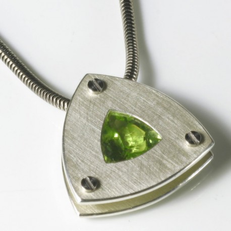  Pendant, 925 silver, peridot triangle